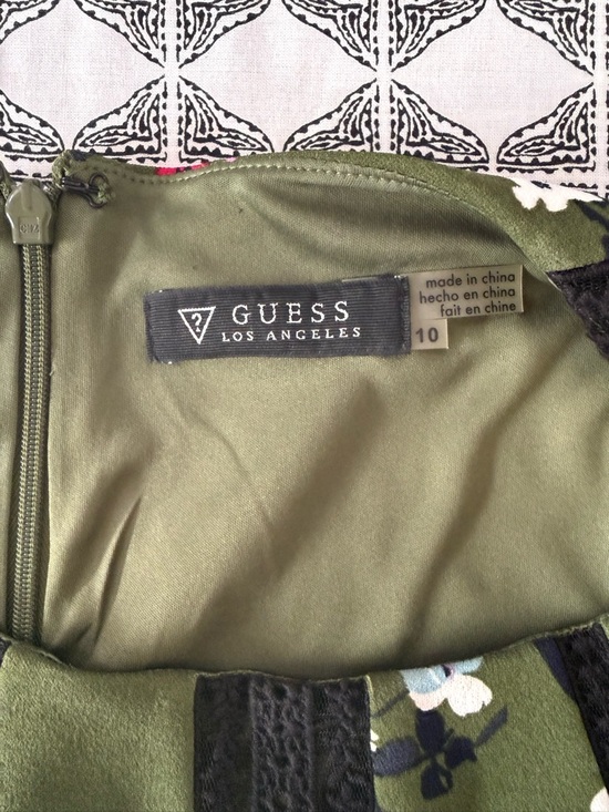 Guess Olive Green Floral Midi Dress with Black Trim Size 10 - Picture 4 of 4